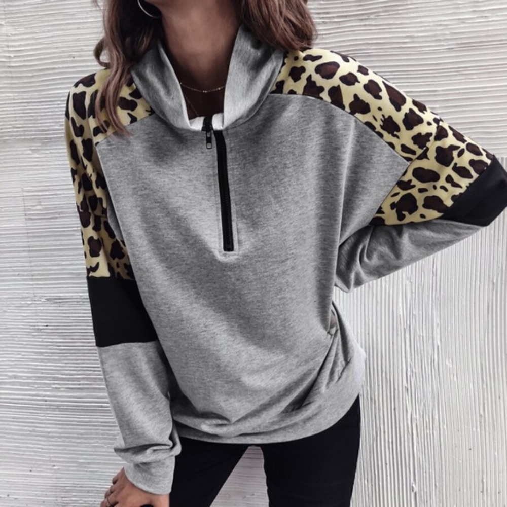 Grey leopard Print Color Block Sweater Top - Picture 1 of 4
